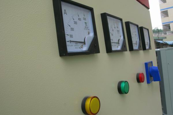 平顶山控制箱-影响防水3683控制箱性能的因素